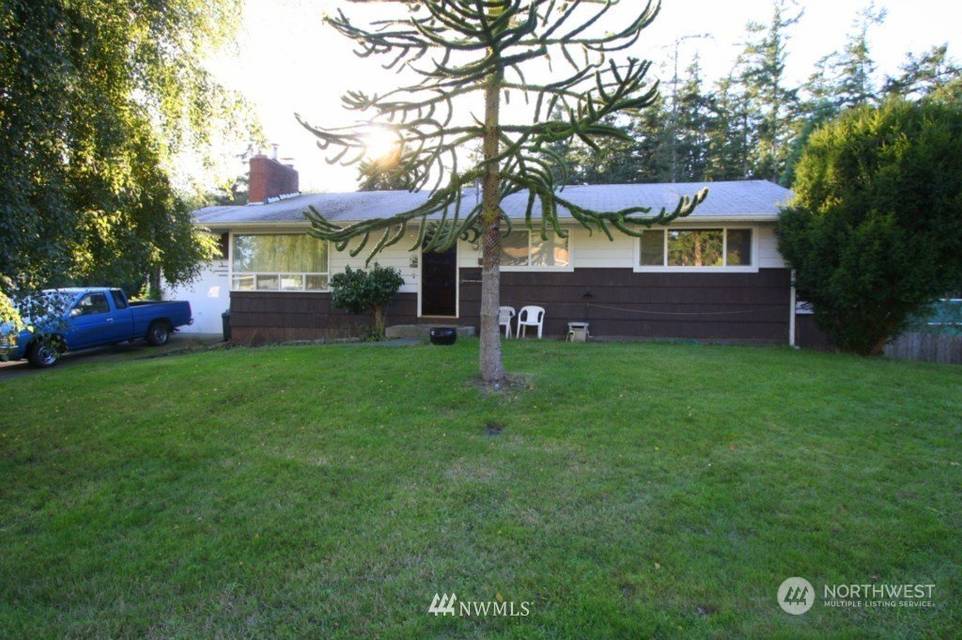 1356 Orchard Loop, Oak Harbor, WA - 5 Beds - For Sale - $325,000 - The ...